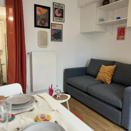 équipé à Avec Terrasse Apartamento
