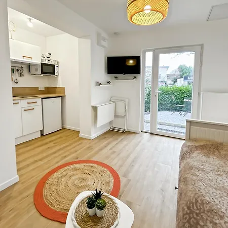 Equipe A Avec Terrasse 公寓 *