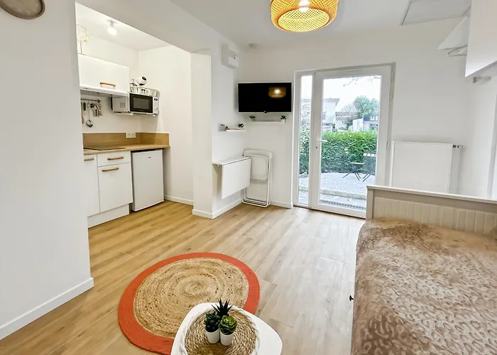 Equipe A Avec Terrasse Апартаменти *